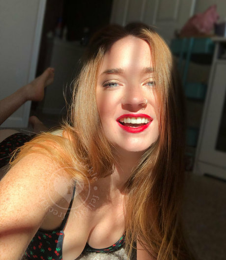 Felicity Freckle leak onlyfans nude