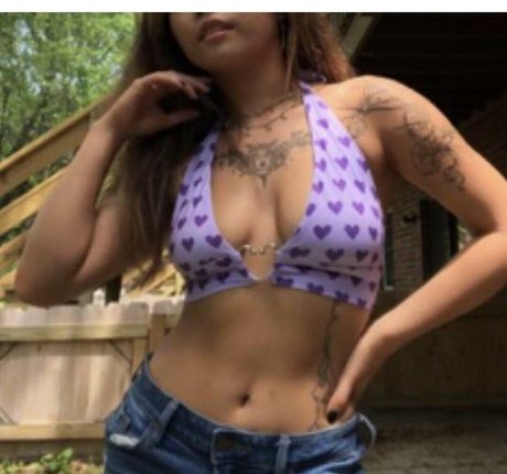 Mikah Tia onlyfans naked leaked