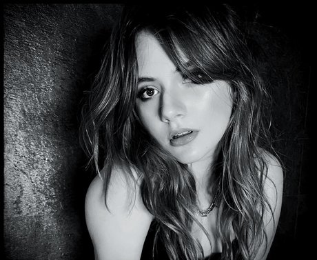 Emilia Jones leaked onlyfans nudes