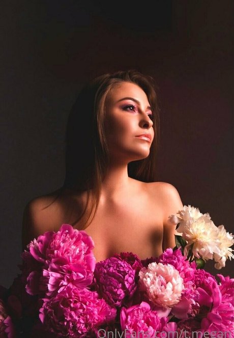 t megan desnuda onlyfans