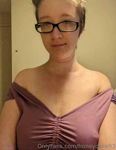 honeycake93 onlyfans joi