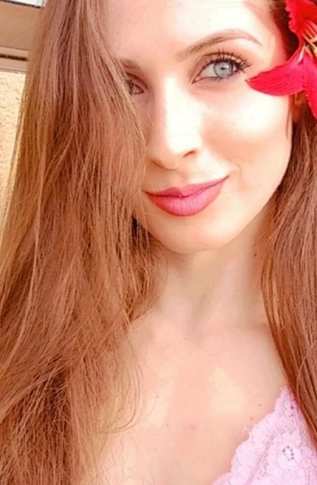 Gabi Mendes new onlyfans