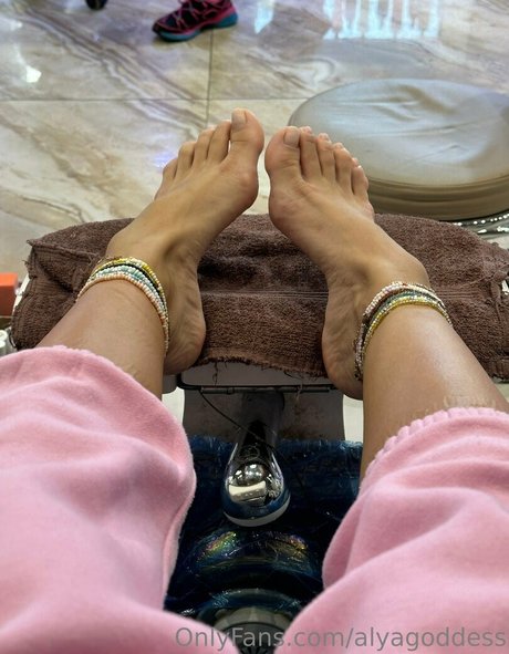 alyagoddess porn only fans