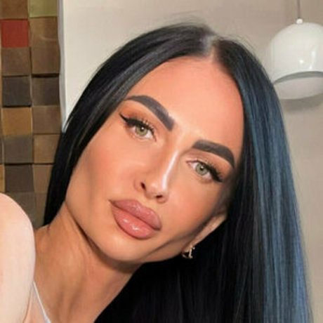 Lovely Kate only fans sex