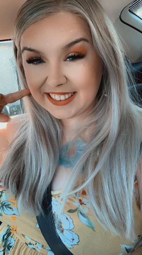 stormieadams93 onlyfans naked leaks