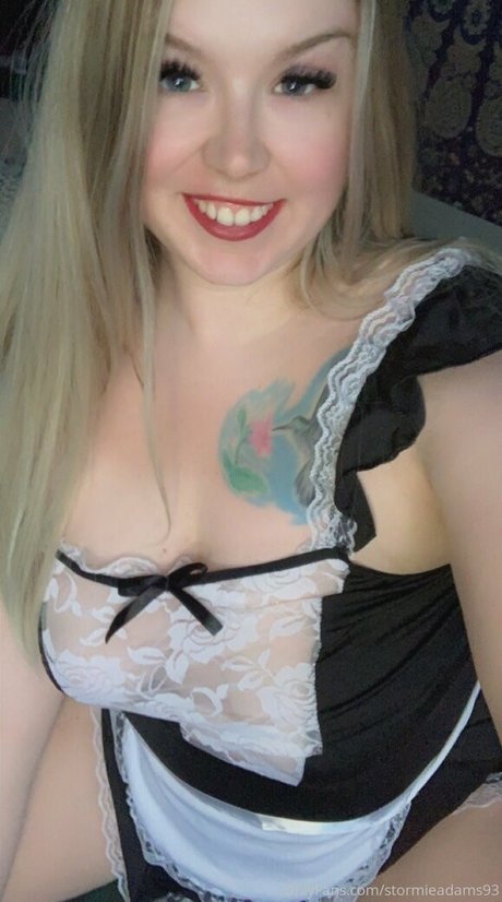 stormieadams93 onlyfans sexy