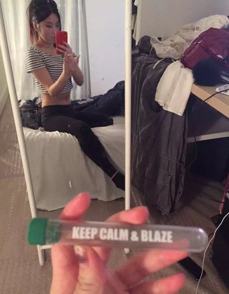 Vivika Babe leaked onlyfans.