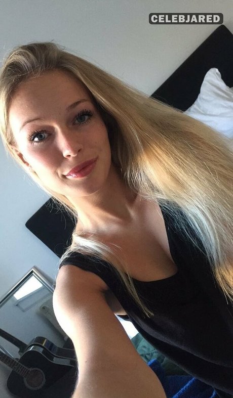 Frederikke Bach onlyfans leaka