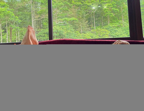 Ester onlyfans model photo