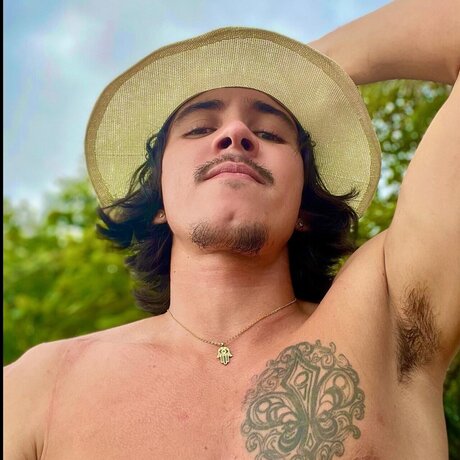 Brandon Toru o onlyfans fuck