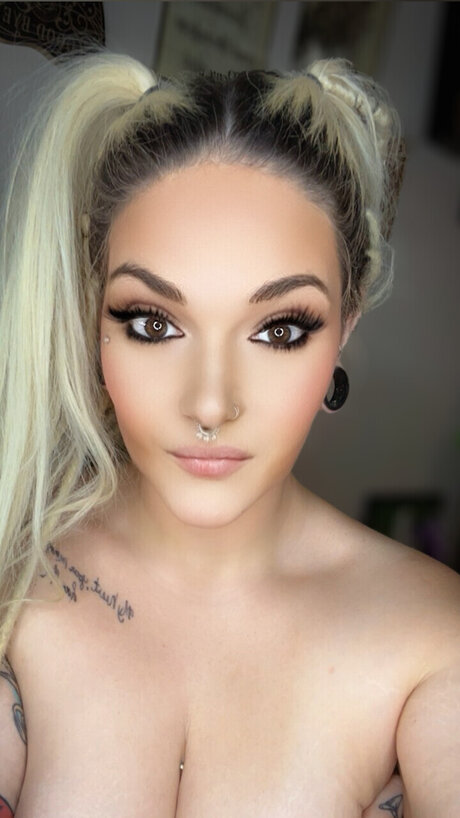 Caspian Jane leak only fans