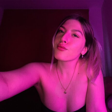 Ahrifox Vip onlyfans naked leak