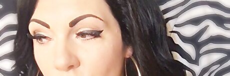 Mistress Rayven Renae only fans photos