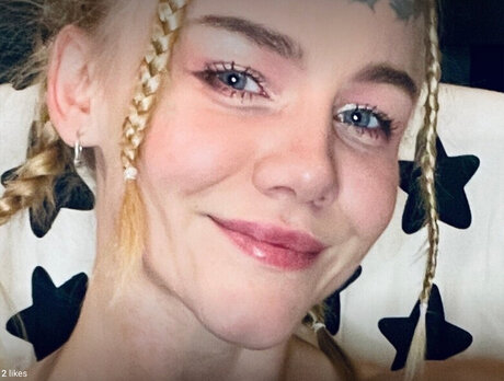 Lucy Small Petite Girl_ free onlyfans