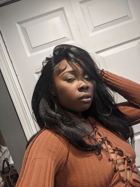 Arecia feet onlyfans