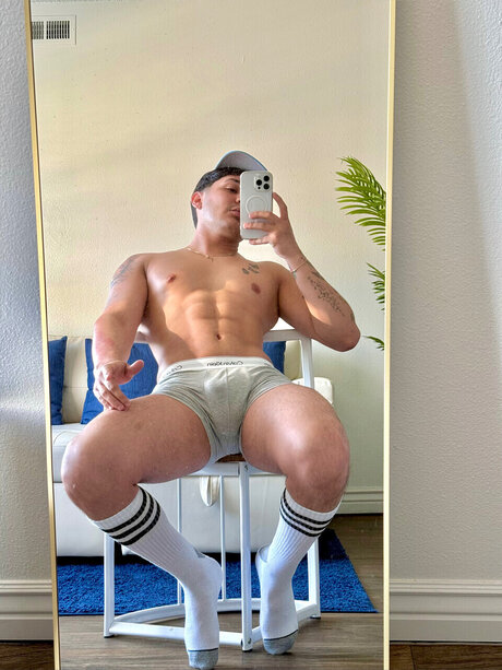 Luismaldonadoo onlyfans nude leaked