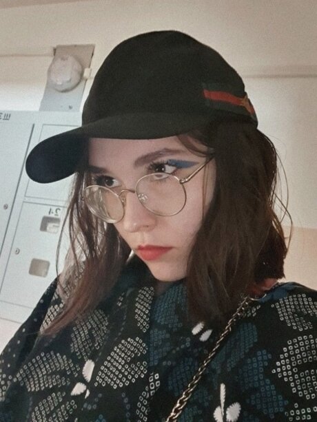 Alfons Alric naked only fans