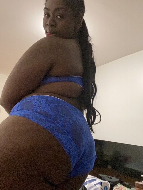 Creamyygoddesss nude onlyfans
