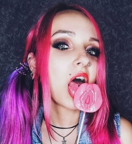 Lizzy Pink leaked onlyfans free