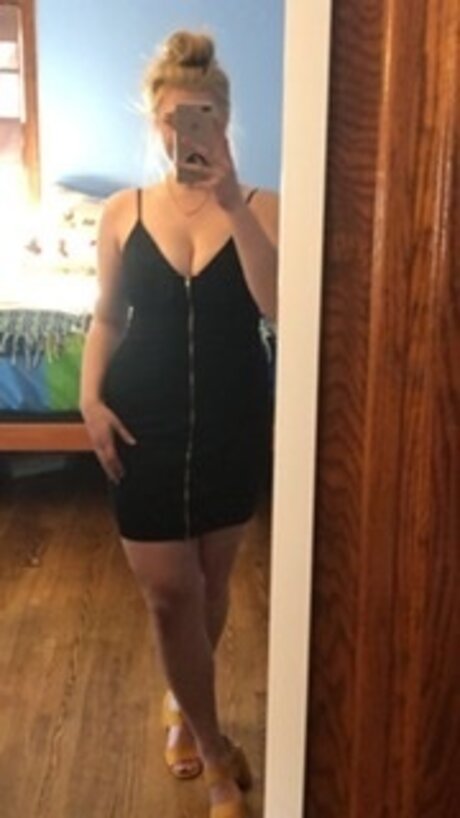 Nadine Porzondek only fans nude leaks