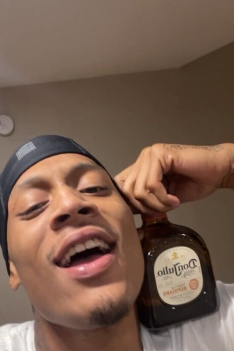 Da Youngest onlyfans topless