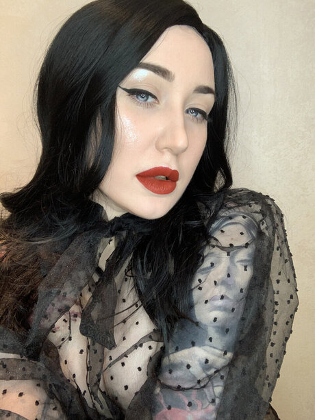 vanillabloodart onlyfans sex