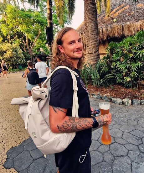 D M onlyfans nude porn