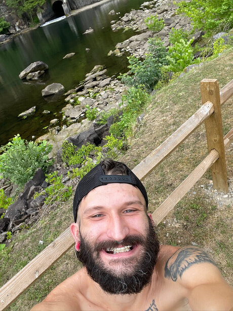 BIGDICKDADDYFROMCINCINNATI onlyfans for free