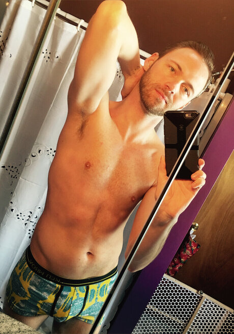 Kenneth Blake nudes onlyfans