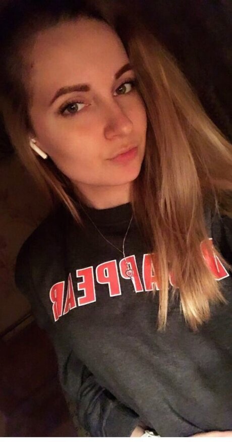 Vikki 13 onlyfans nsfw