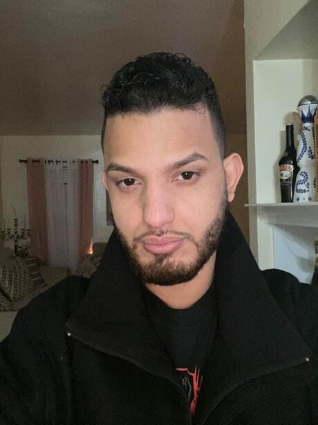 John Swing free only fans