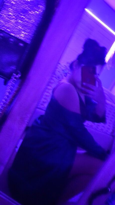 alexahope onlyfans strip tease