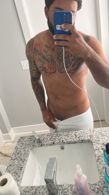 Junior calderon onlyfans model images