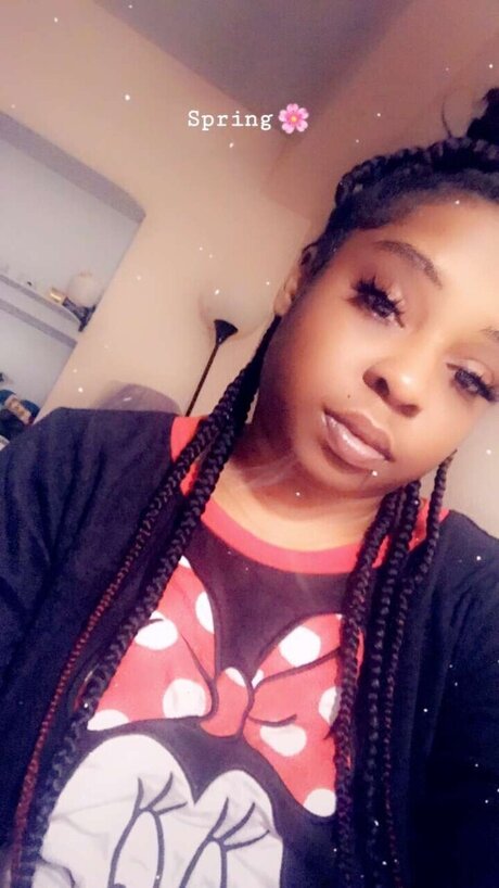 Chantal Edwards onlyfans leaks sex