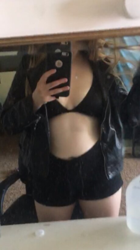 Rainnn onlyfans leaked photos