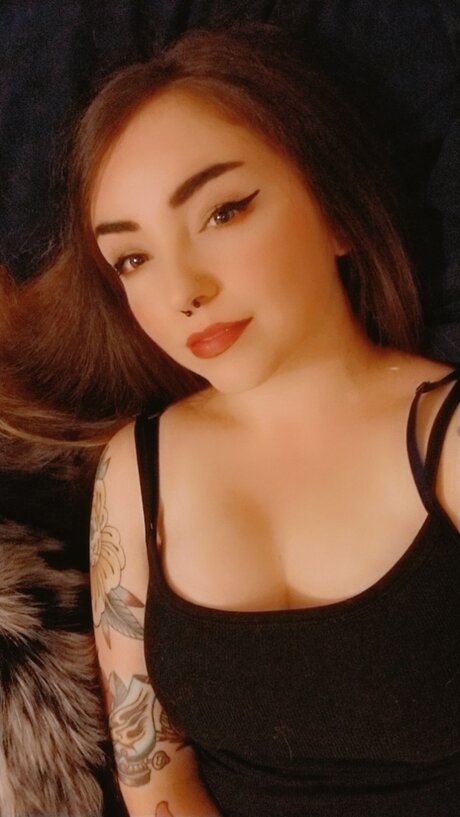 Saucy No Name topless onlyfans