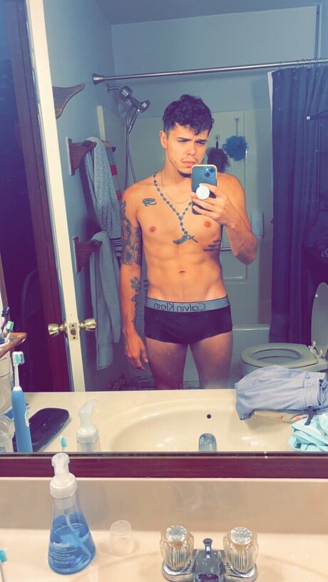 KGN DADDY onlyfans pic