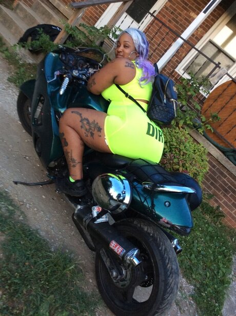 Kyle Bruns onlyfans images