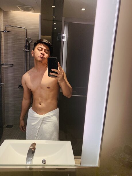 yujieboi desnuda onlyfans