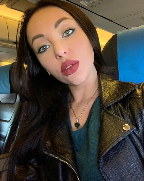 Carolina Vogue onlyfans ass