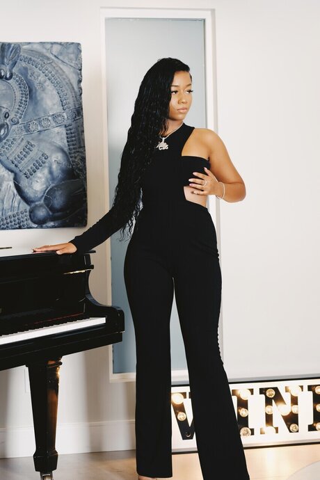 Cat Hardwick topless onlyfans