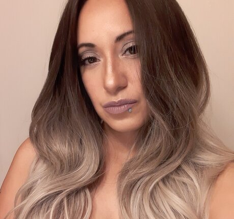 LalasFace onlyfans nude pics