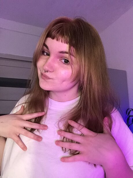 Sasha Fox onlyfans nude pictures