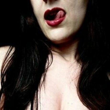 MyKinkySide Ann_ nude on onlyfans