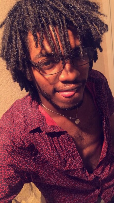 MakeHerSplash onlyfans model photo