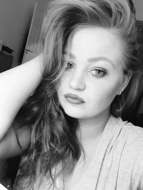 Leah Kinns onlyfans free porn