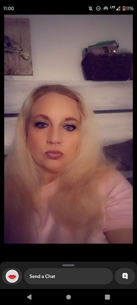 Chloe Woods naked onlyfans