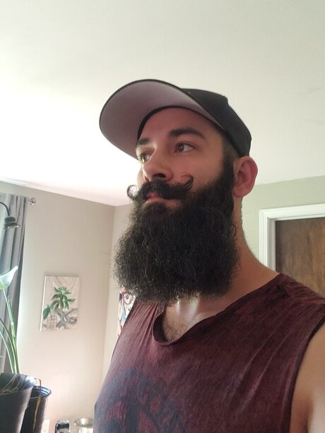 Bearded Bard onlyfans pic
