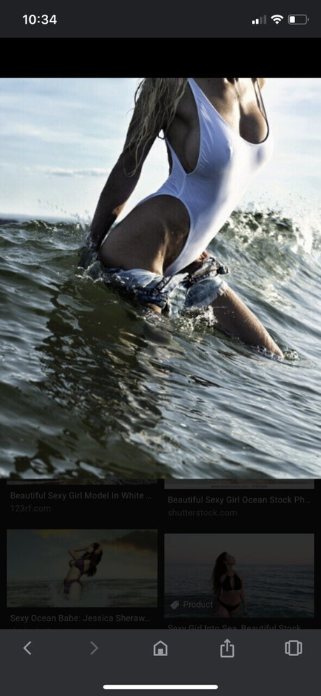 Ella Blossom onlyfans ass