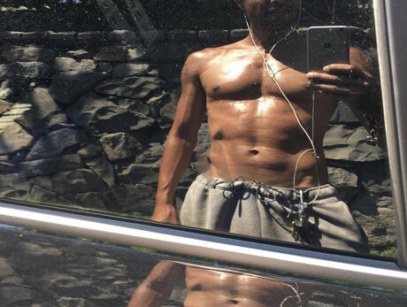 King Handsome onlyfans picture